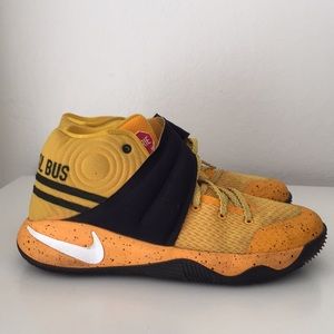 Nike Kyrie Sneakers